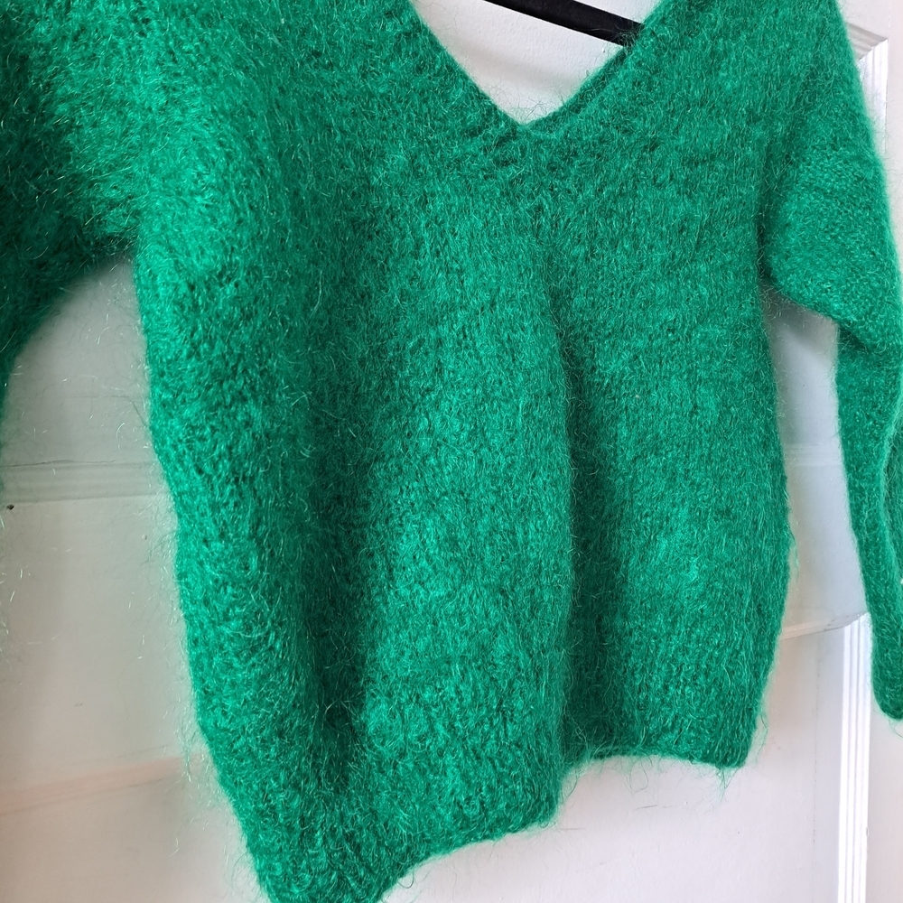 Perry Ellis Soft Fuzzy Mohair Sweater • 80s/90s Vintage Style • XS Petite - Picture 4 of 9